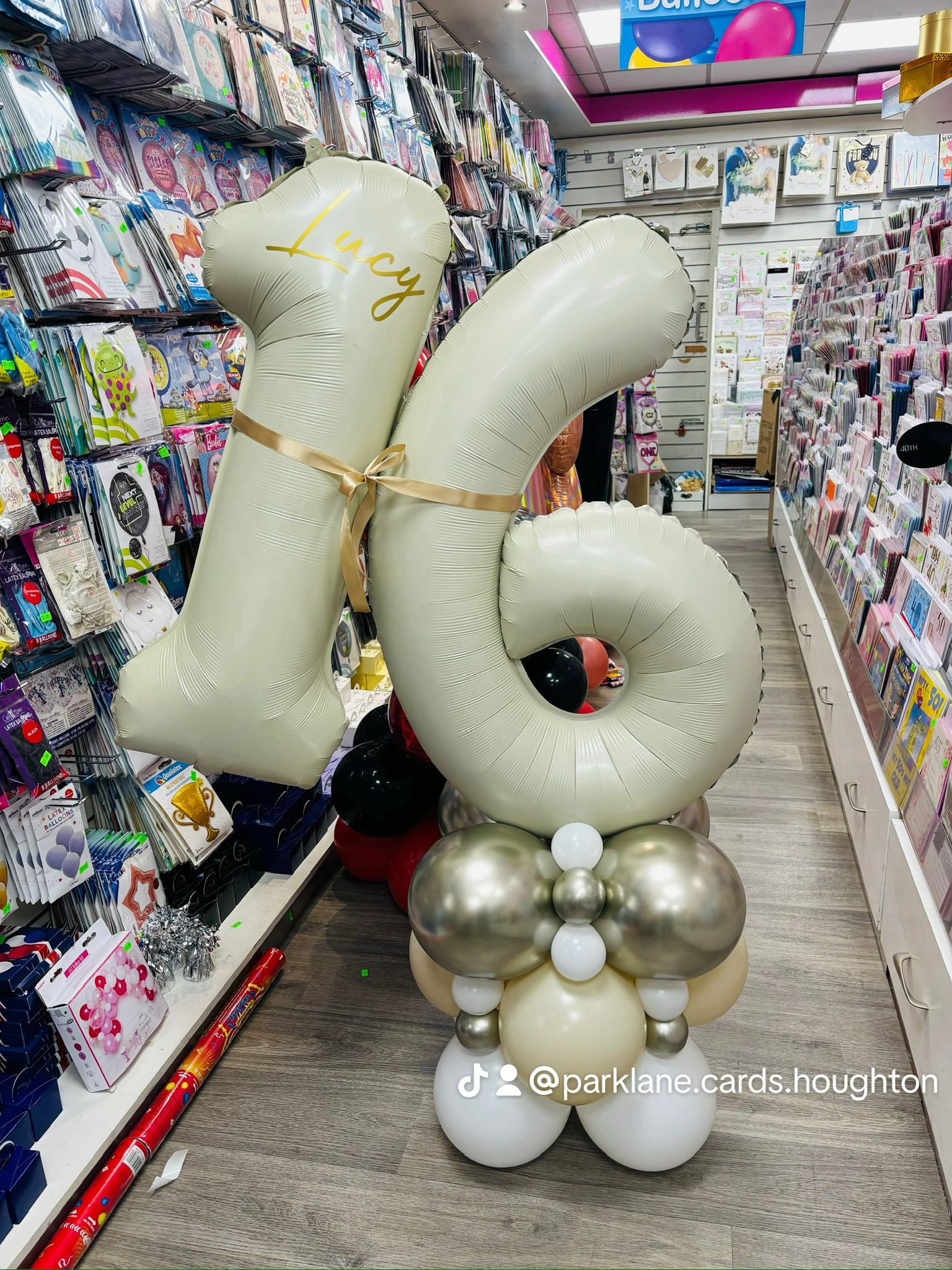 Age Balloon Displays