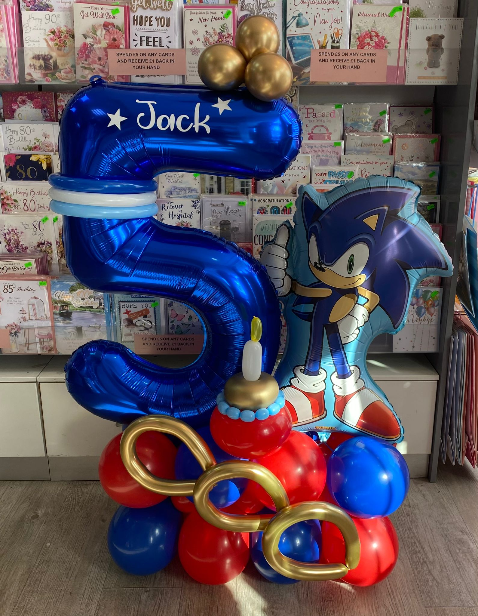 Character Balloon Displays. Sonic the Hedgehog Balloons