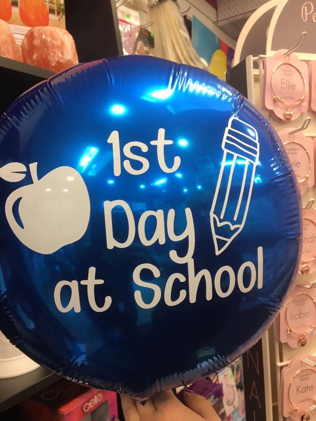 Money Balloons : LOCAL PICK UP ONLY