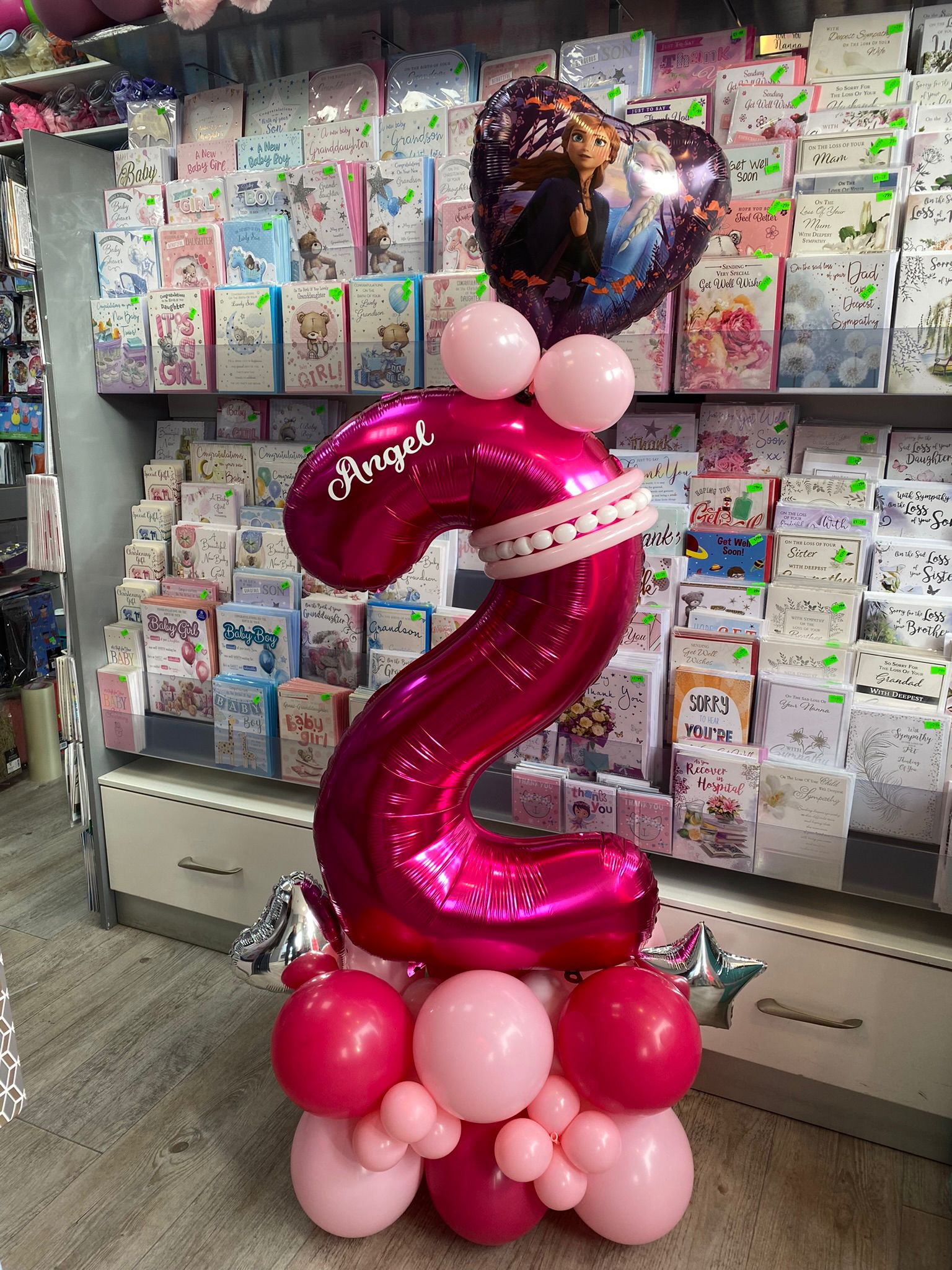 Character Balloon Displays. Frozen Balloons